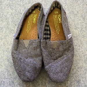 Brown Herringbone flannel Toms